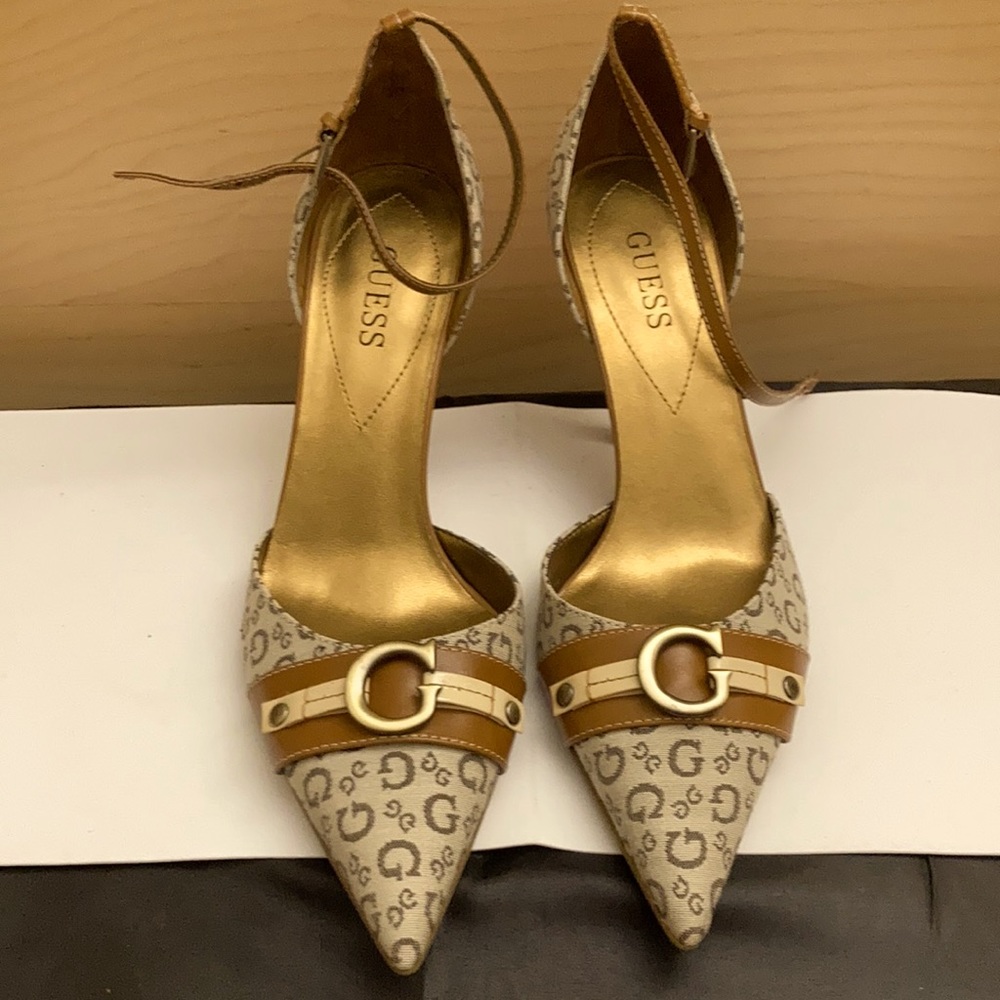 GUESS - Sexy heels